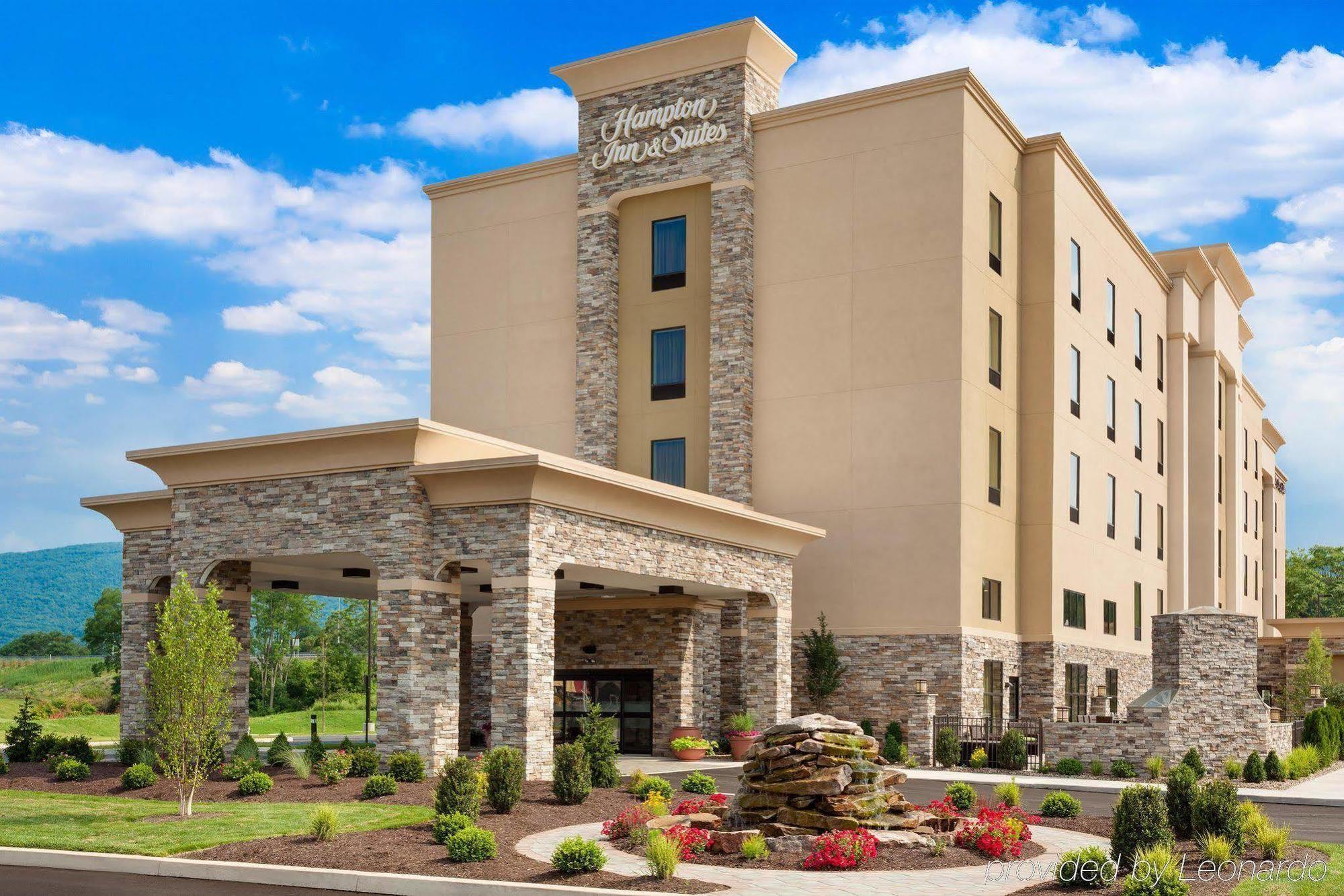 Hampton Inn & Suites Williamsport - Faxon Exit Exterior photo